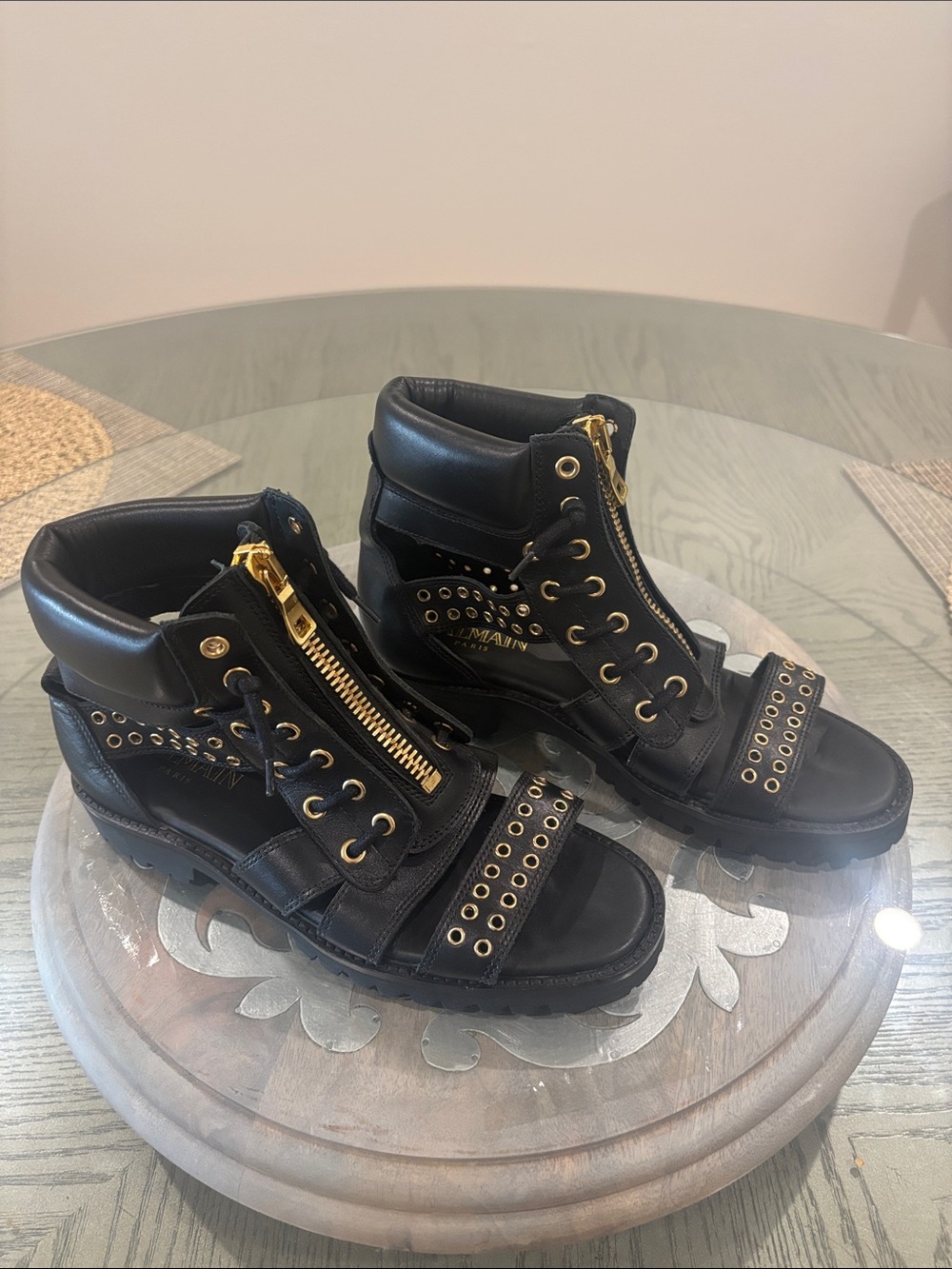 Balmain Paris black leather embellished flats